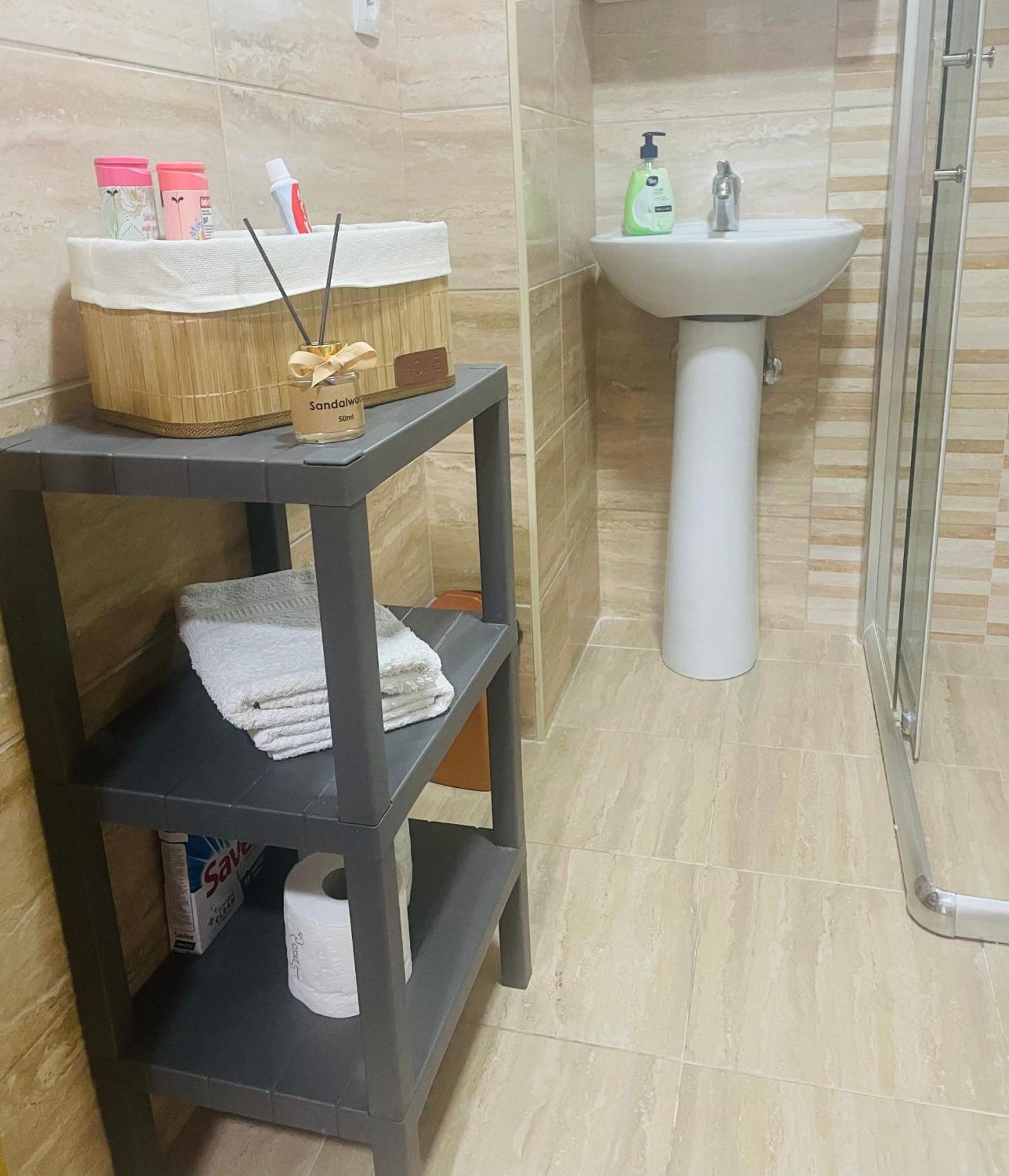 Maya Apartment Szkopje Kültér fotó